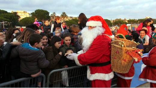 SAINTE MAXIME ARRIVEE DU PERE NOEL