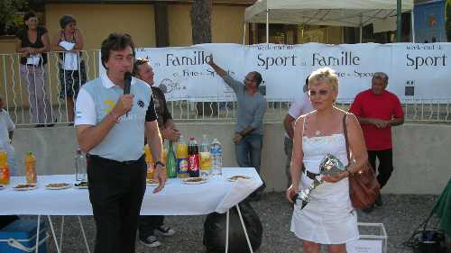 REMISE DU PRIX DU PLUS BEAU STAND