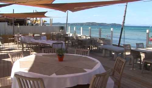 TATIN DE TOMATE FARCI AU CHEVRE FRAIS DU TROPICANA PLAGE