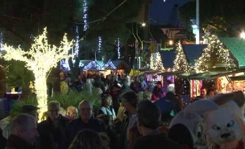 MARCHE DE NOEL 2009 A SAINTE-MAXIME