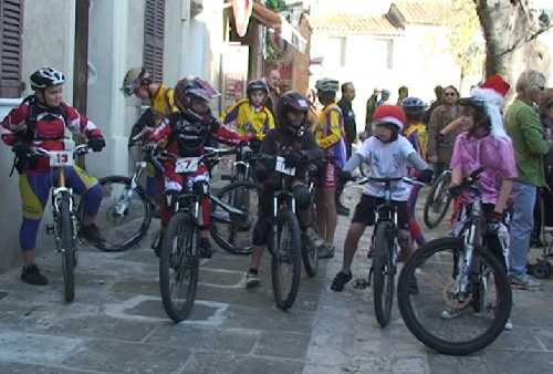RUELLES DE GRIMAUD LEI PITCHOUN