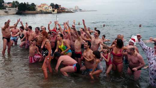 BAIN DU BOUT DE L'AN 2009 A SAINTE-MAXIME