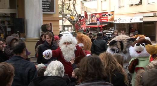 ARRIVEE DU PERE NOEL A SAINTE MAXIME 2010