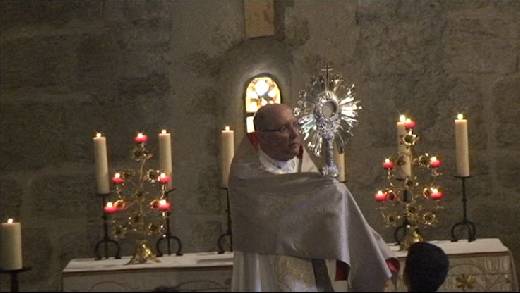 PROCESSION DE LA FETE-DIEU 2011 A GRIMAUD