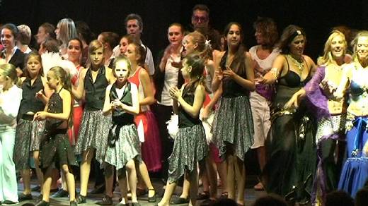 GALA DE DANSE 2012  MJC LA CROIX VALMER