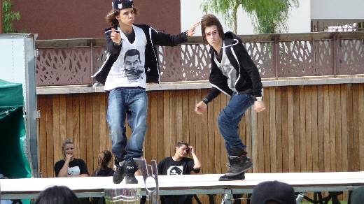 COMPETITION DE DANSES URBAINES DRAGUIGNAN 2012