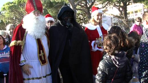 20EME BOURSE AUX JOUETS 2012 DE LA SAINT NICOLAS A SAINTE MAXIME.