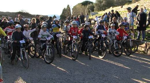 RUELLES DE GRIMAUD 2012 COURSE DES MINOTS