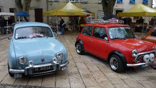 PREMIER FESTIVAL AUTO-RETRO DU PLAN DE LA TOUR