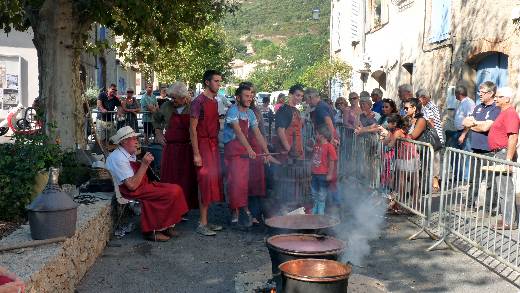 LA FETE DU VIN CUIT AU PLAN DE LA TOUR
