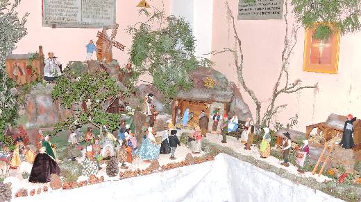 EGLISE DE GASSIN CONCERT DE NOEL PROVENCAL PRESENTE PAR LEI MASCO 2014