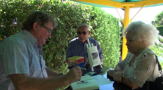 DEDICASSE DU ROMAN DE JEAN LE COZ "LA FIN D'UN SCOOP" SAINTE MAXIME 2015