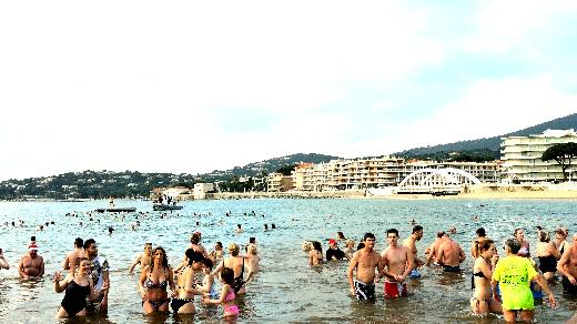SAINTE MAXIME BAIN DU BOUT DE L'AN 2015