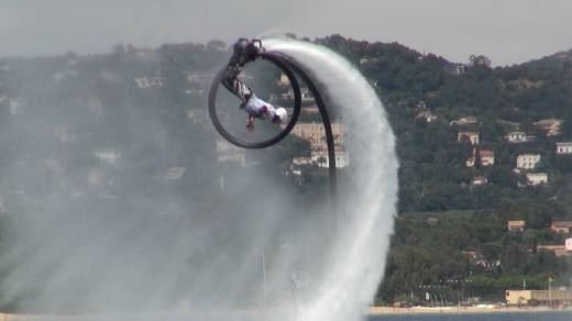 PREMIER CHAMPIONNAT D'EUROPE DE FLYBOARD A CAVALAIRE