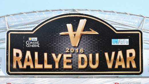SAINTE MAXIME DEPART PODIUM RALLYE DU VAR 2016