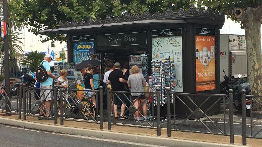 INAUGURATION DU KIOSQUE A JOURNAUX DE SAINTE MAXIME
