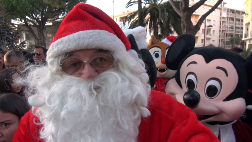 ARRIVEE DU PERE NOEL A SAINTE MAXIME