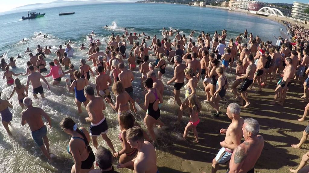 BAIN DU BOUT DE L’AN SAINTE MAXIME 2019