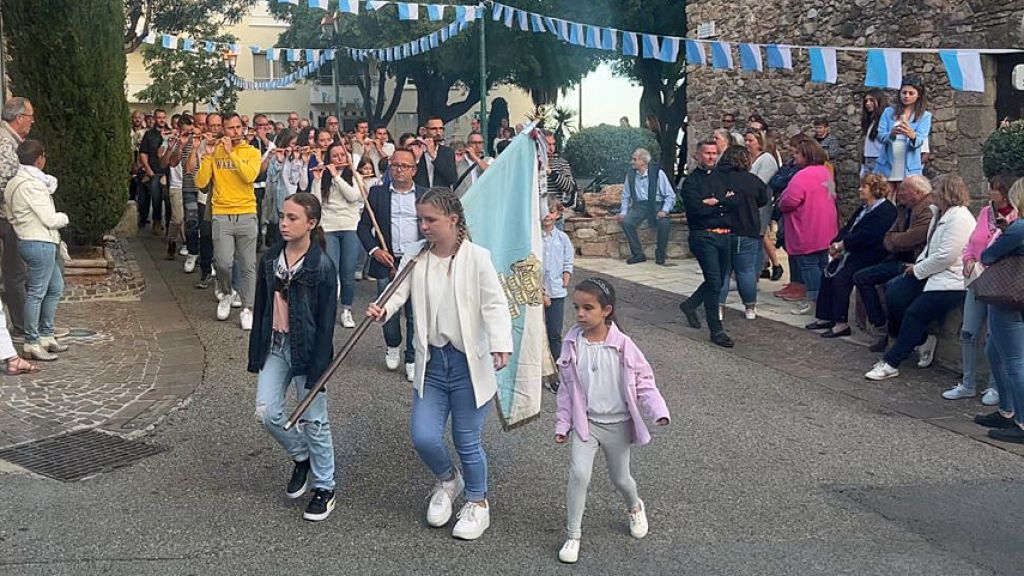 Rappel de la clique et départ de l'église le 13 mai 23