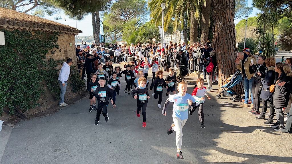 Les Foulees Maximoises de Sainte-Maxime 2024 Enfants