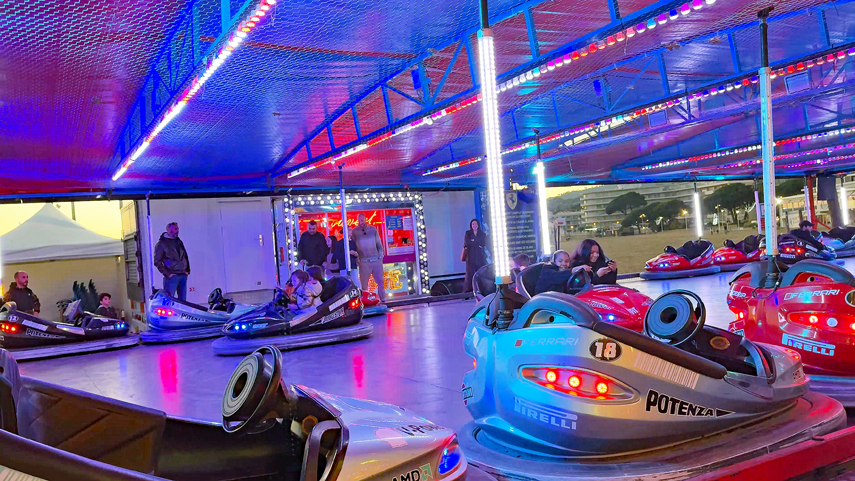 SAINTE MAXIME FETE FORAINE SUR LA PROMENADE 2025