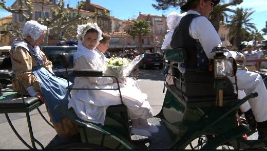 SAINTE MAXIME LA PETITE MAIO 2014 LUDIVINE BODEAU ET SON CHEVALIER SERVANT HUGO RUFFIN